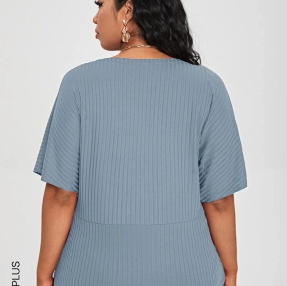 Plus Ribbed Surplice Front Tee - Picture 2 of 3